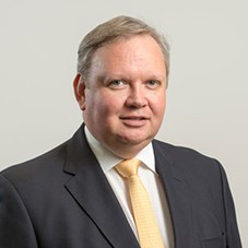 Jonathan Simpson, Managing Partner
